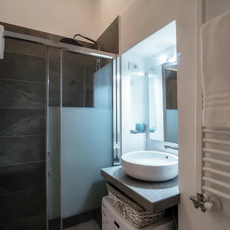 Apartment Love- By Myhomeincomo