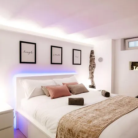 Love- By Myhomeincomo